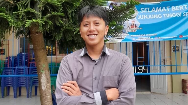 Richard Abdulloh Mundzir, Mahasiswa Ilmu Komunikasi Universitas Terbuka Bandung